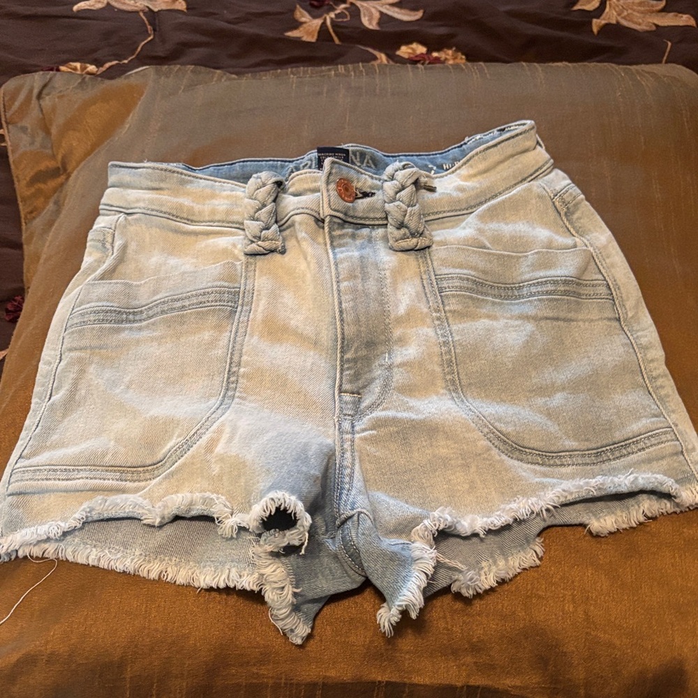 Arizona Jean Company Braided Light Blue Denim Shorts